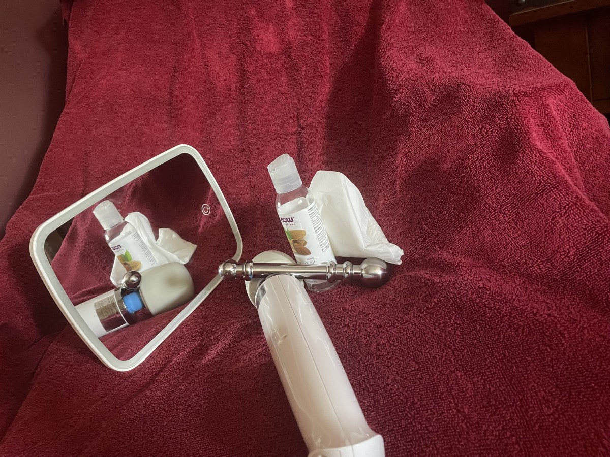 Bodysex® is a practice designed by Betty Dodson PhD that supports women to connect to their bodies and orgasm to heal shame, enhance pleasure, and encourage self love.